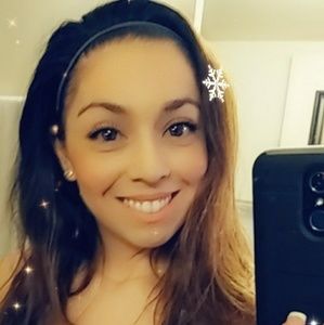 Meet your Posher, Veronica